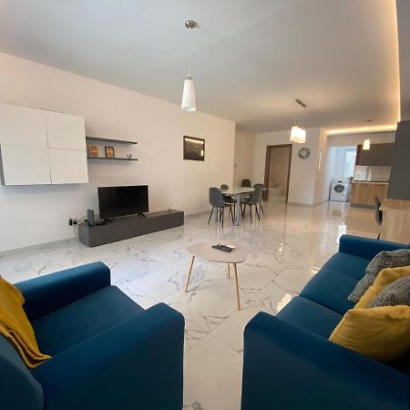 Sliema Centrally Located Apt Exterior photo